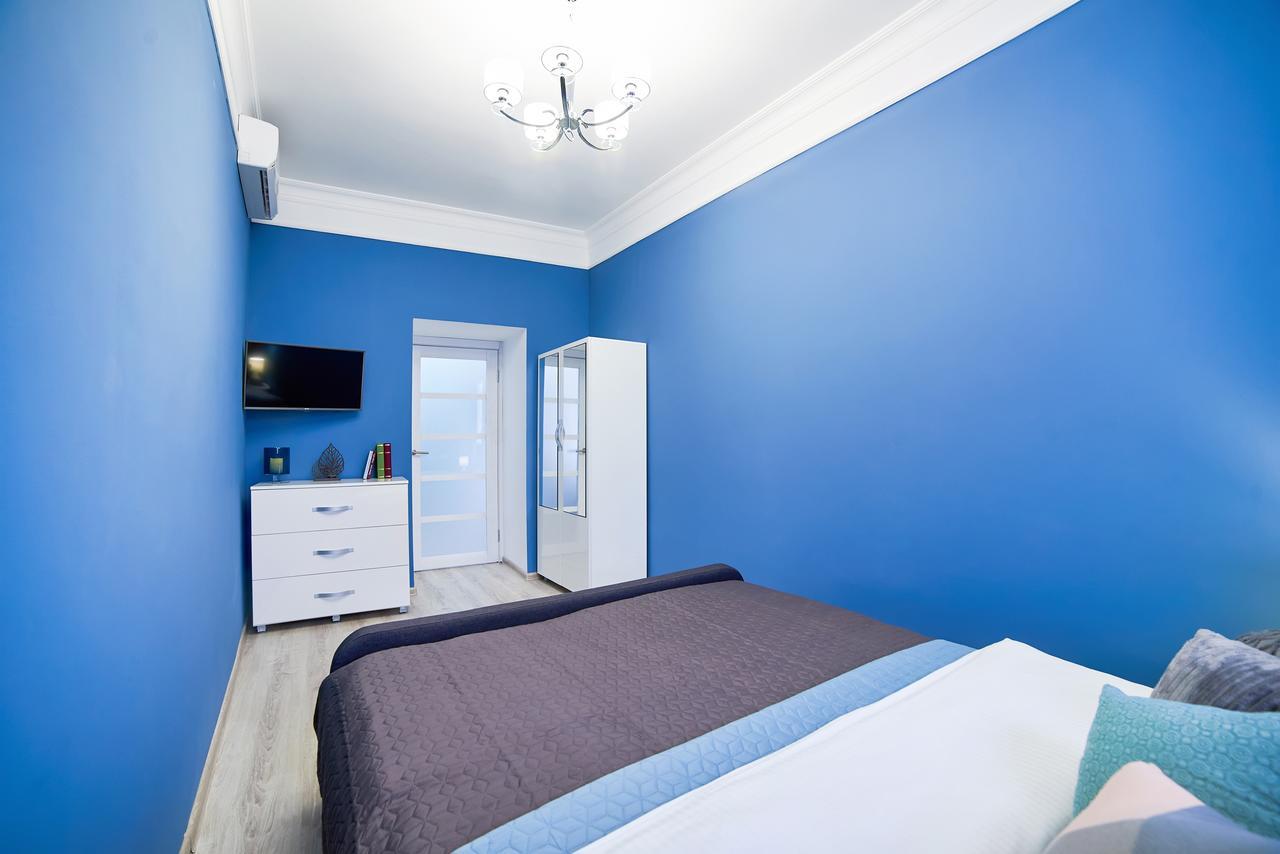 Romantic Apartment In The Сity Сenter Львів Екстер'єр фото